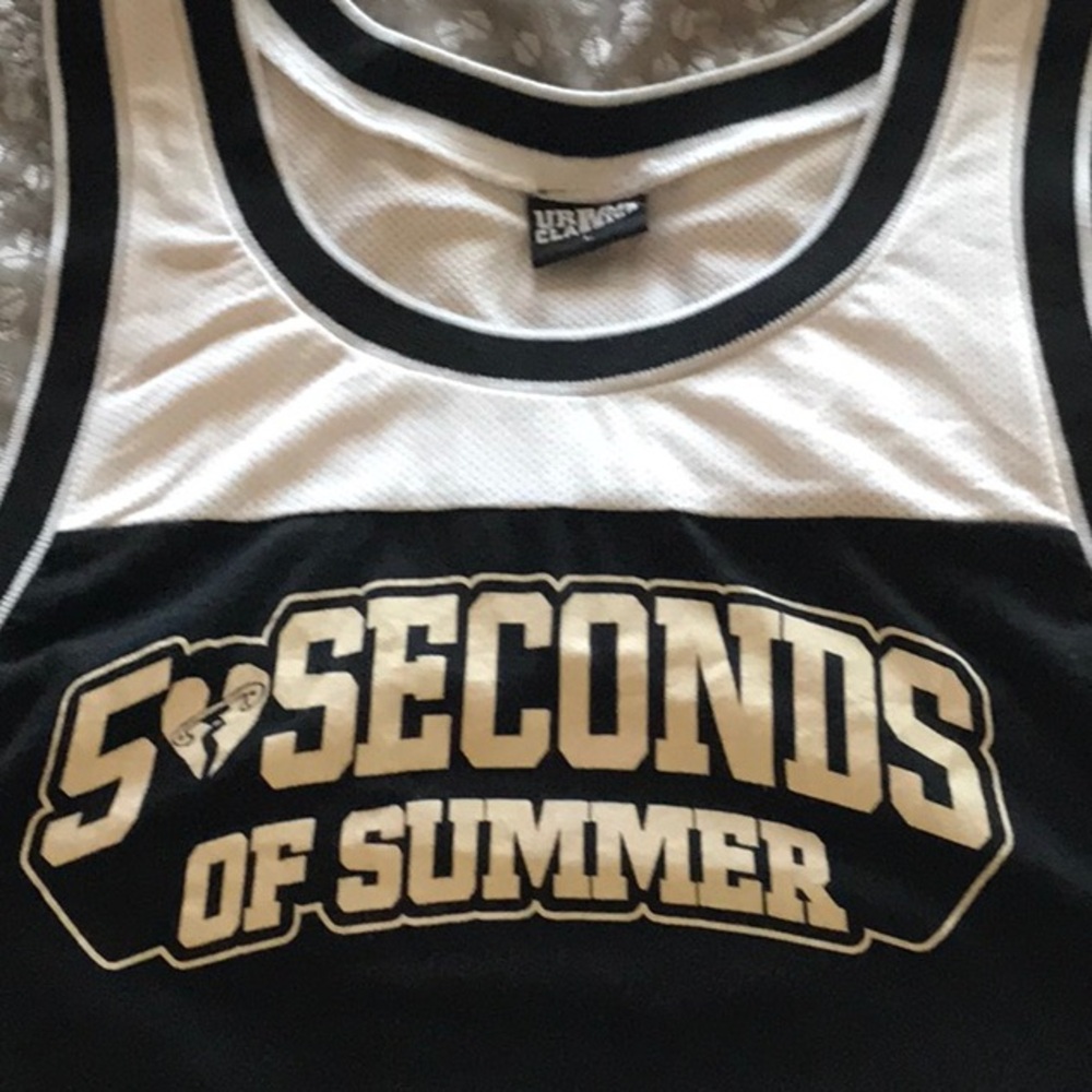 5 Seconds of Summer Black and White Jersey